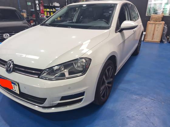 VOLKSWAGEN GOLF 1.4 TSI HIGHLINE 16V TOTAL FLEX 4P TIPTRONIC VOLKSWAGEN GOLF 1.4 TSI HIGHLINE 16V TOTAL FLEX 4P TIPTRONIC